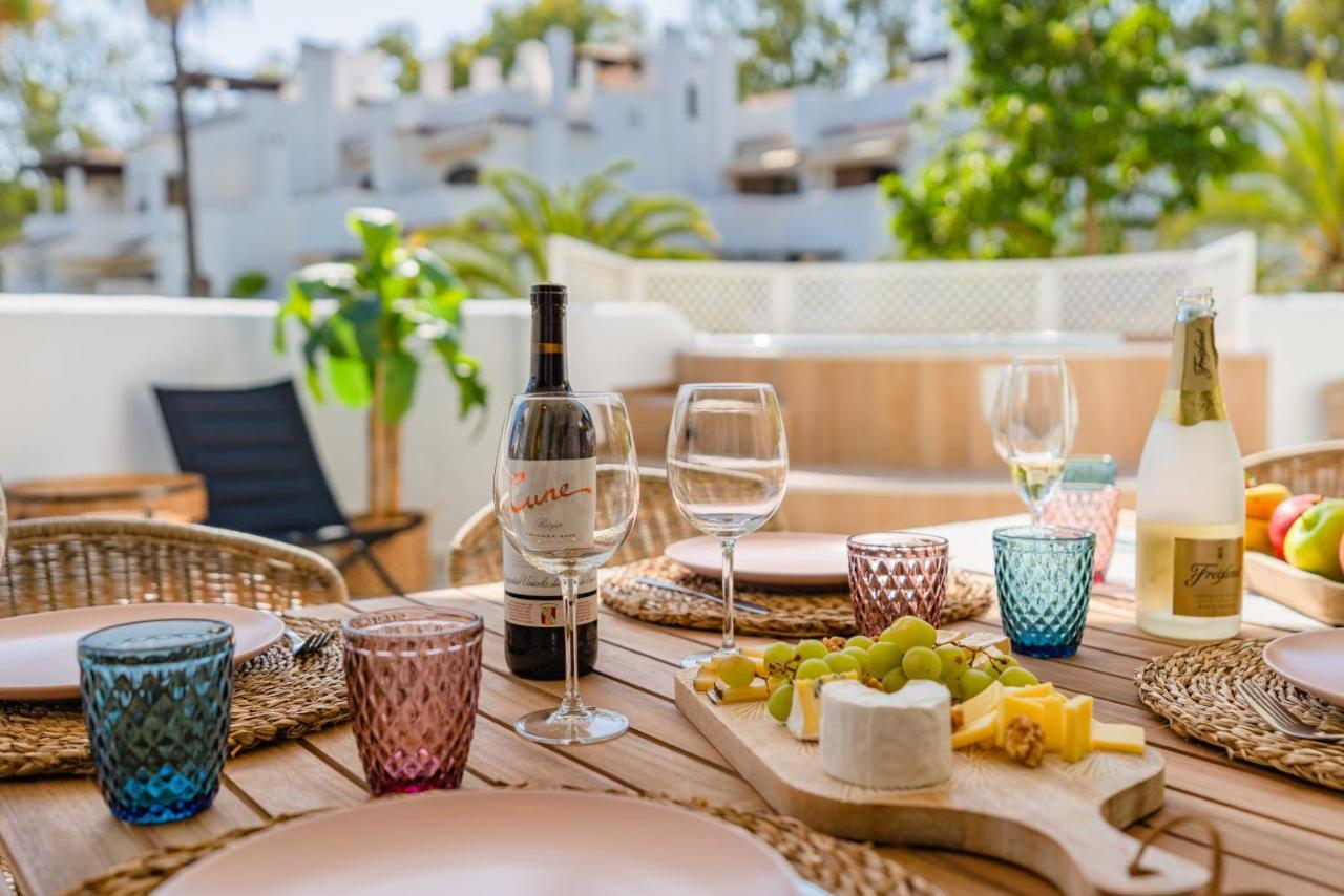Golden With Jacuzzi * Marbella