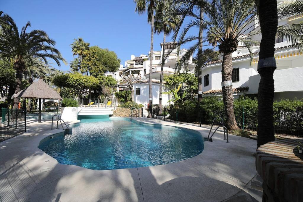 Golden With Jacuzzi Marbella