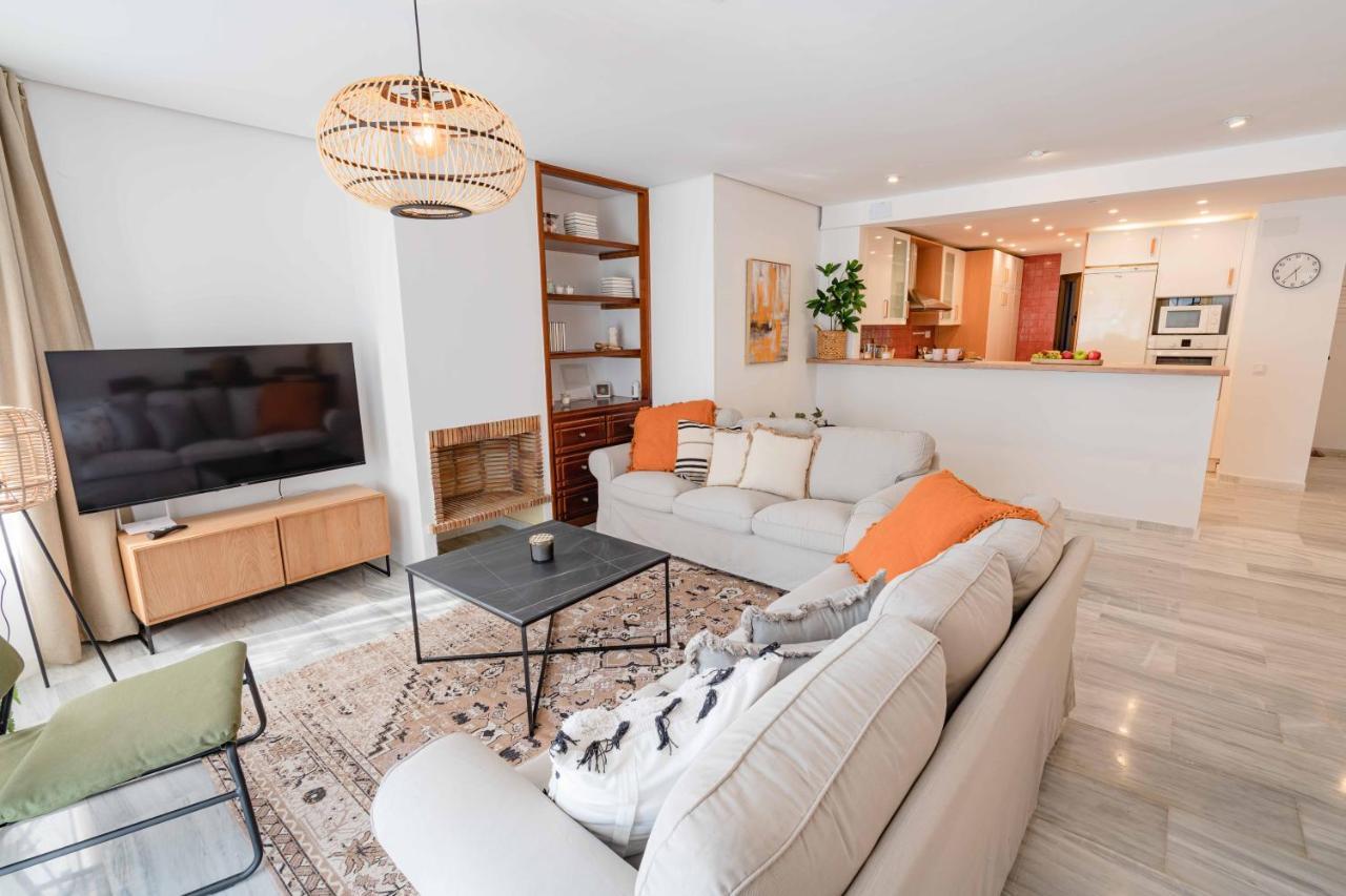 Golden With Jacuzzi Apartamento Marbella
